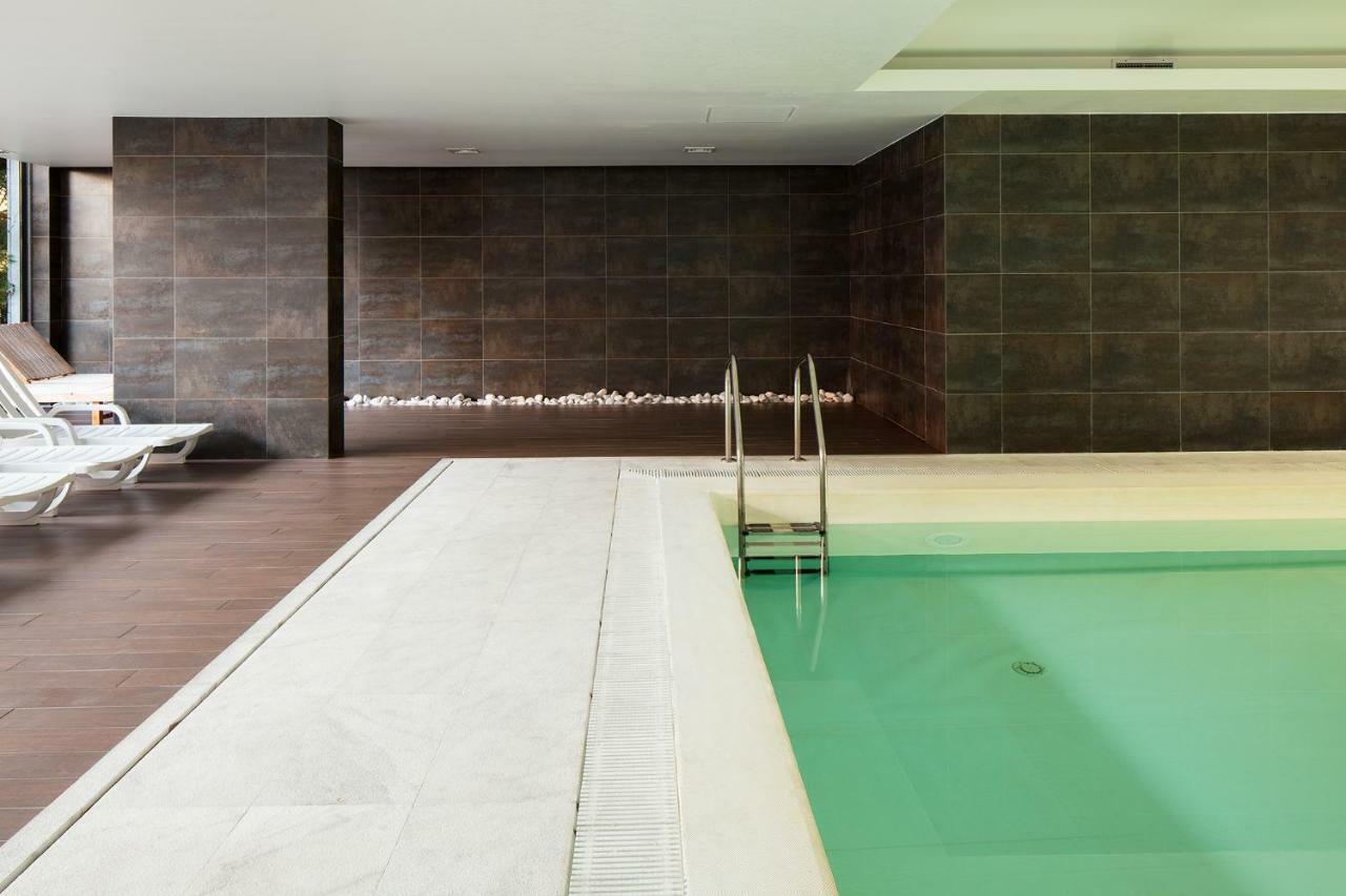 Skyscraper Riverview Lisbon With Indoor Pool Lisboa Exterior foto